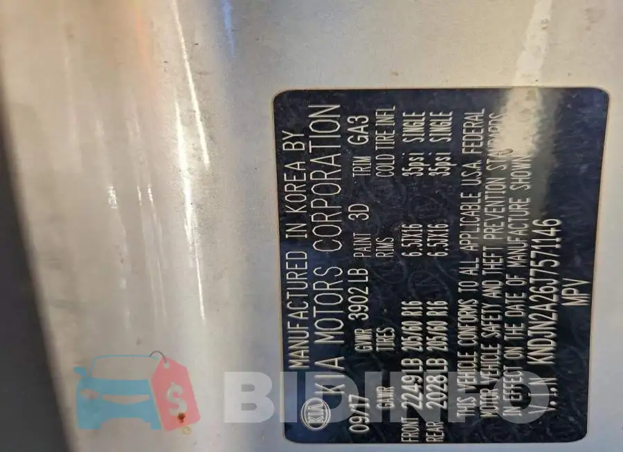 KNDJN2A26J7571146 Photo# 13