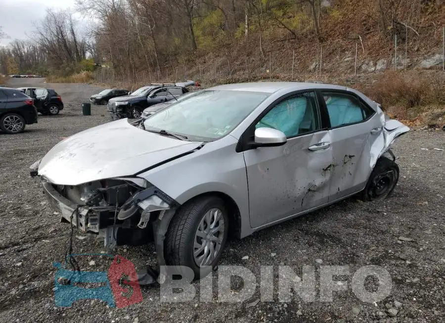 2T1BURHE1JC039219 Photo# 1