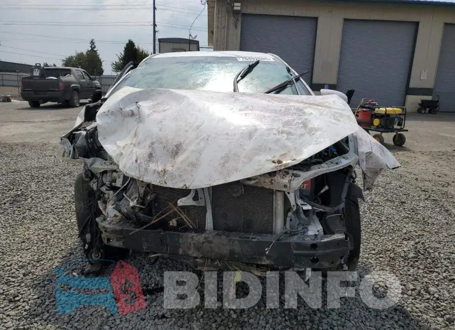 2T1BURHE8GC660742 Photo# 5
