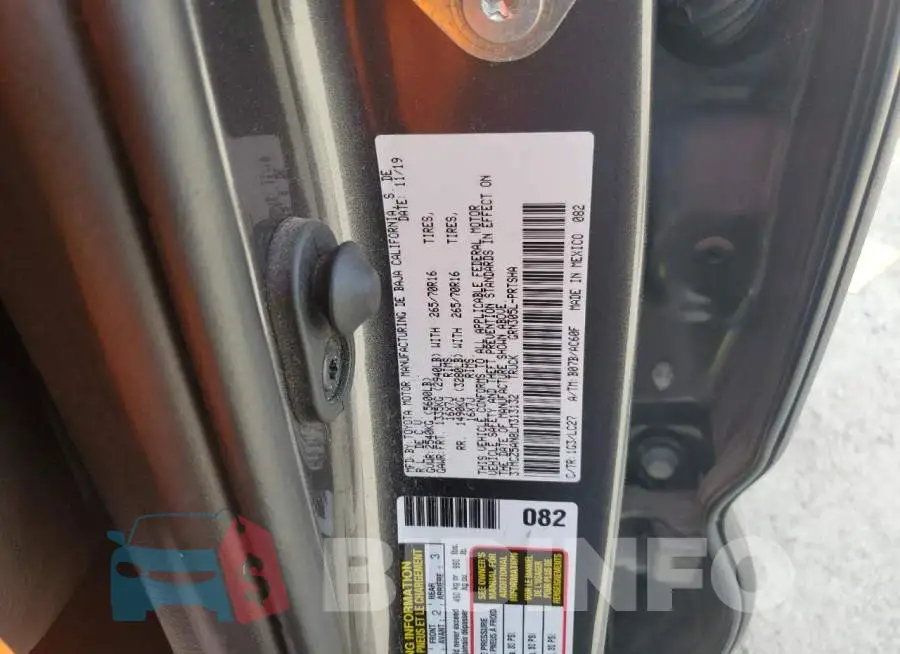 3TMCZ5AN8LM313132 Photo# 12