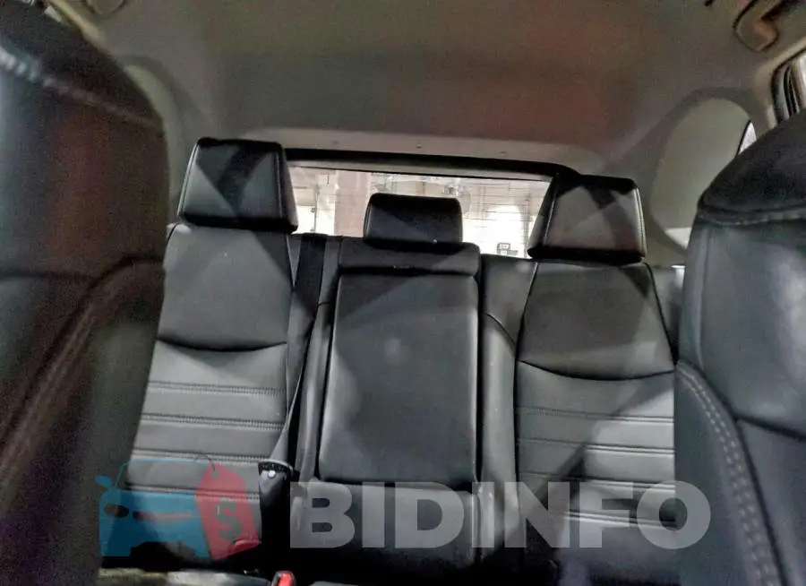4T3B6RFV2MU054013 Photo# 10
