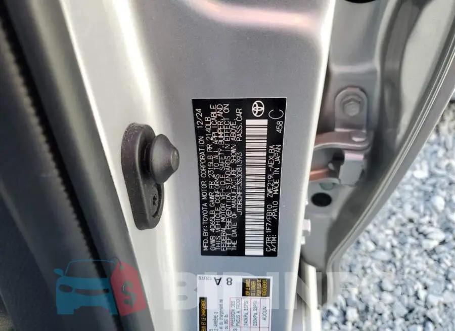 JTDBCMFE3S3081393 Photo# 12