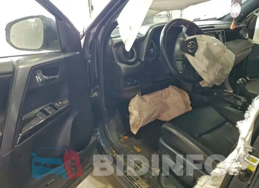 JTMJFREV4HD207135 Photo# 8