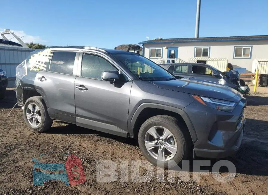 JTMW1RFV4RD123871 Photo# 4