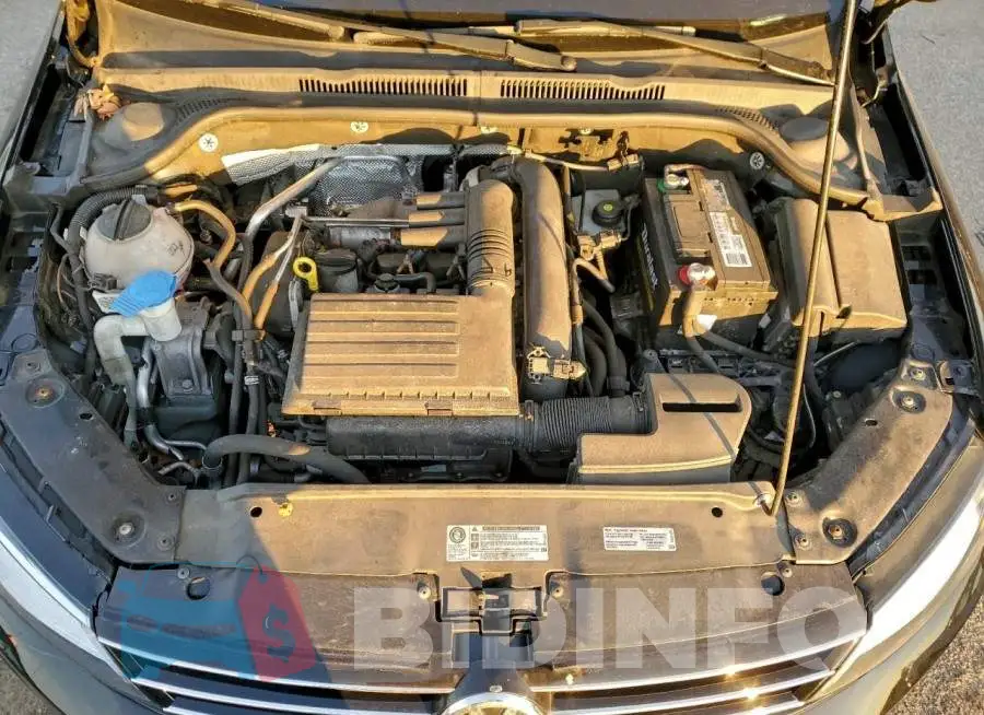 3VW167AJXHM394986 Photo# 11