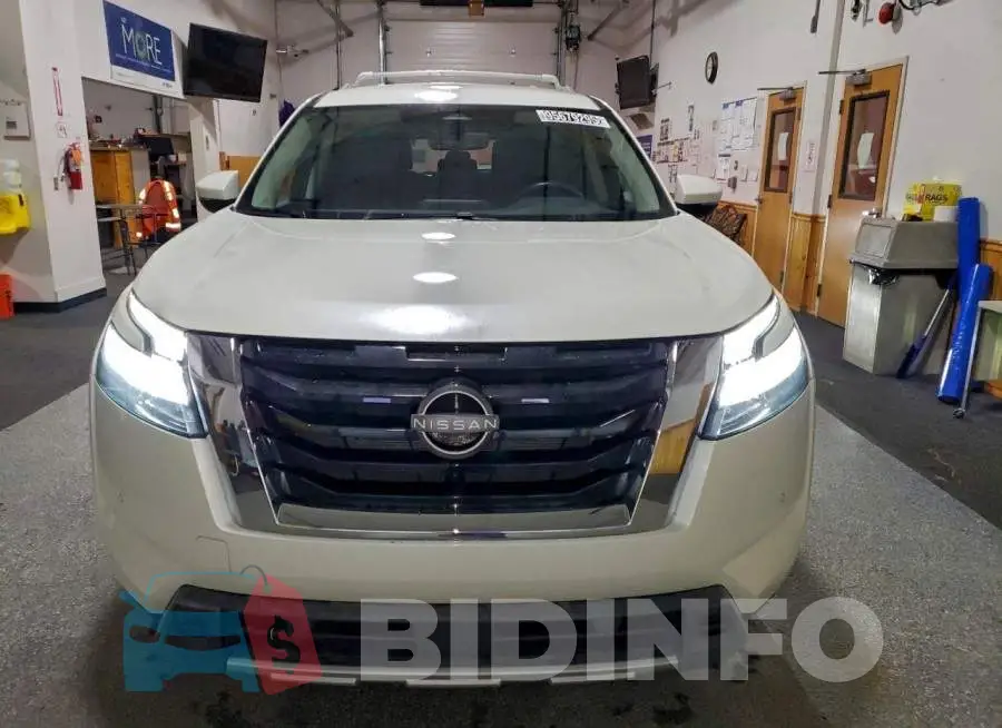 5N1DR3CC0PC210570 Photo# 5