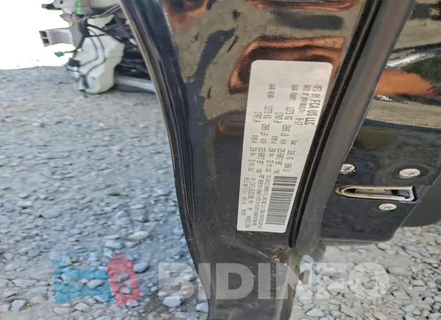 1C4PJLLB6JD510566 Photo# 14