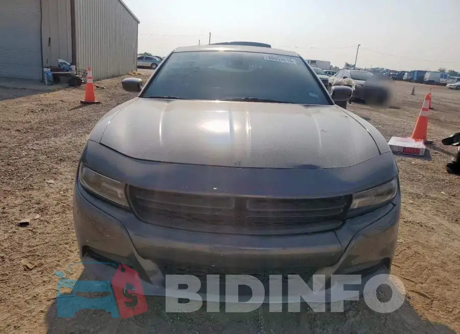 2C3CDXBG3KH754193 Photo# 5