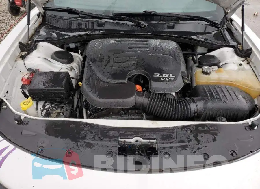 2C3CDXHG9KH579004 Photo# 11