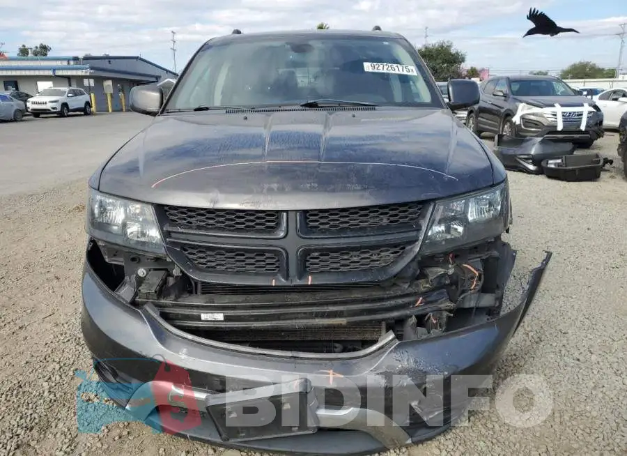 3C4PDCGG7JT335753 Photo# 5