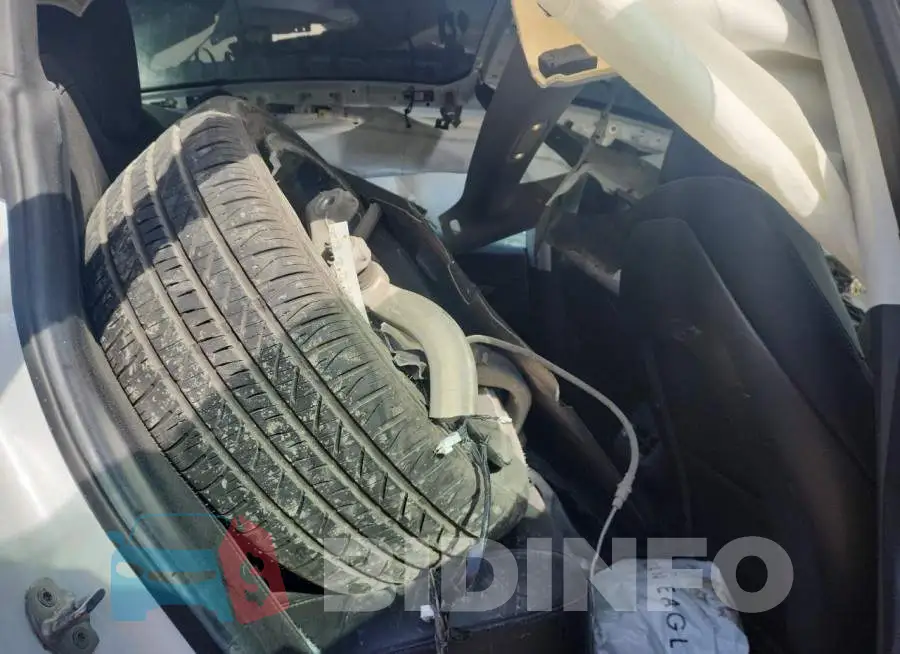 5YJ3E1EA2JF033171 Photo# 10