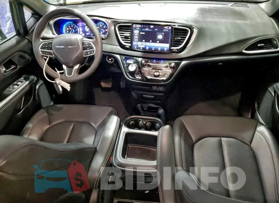2C4RC1BG4SR581333 Photo# 8