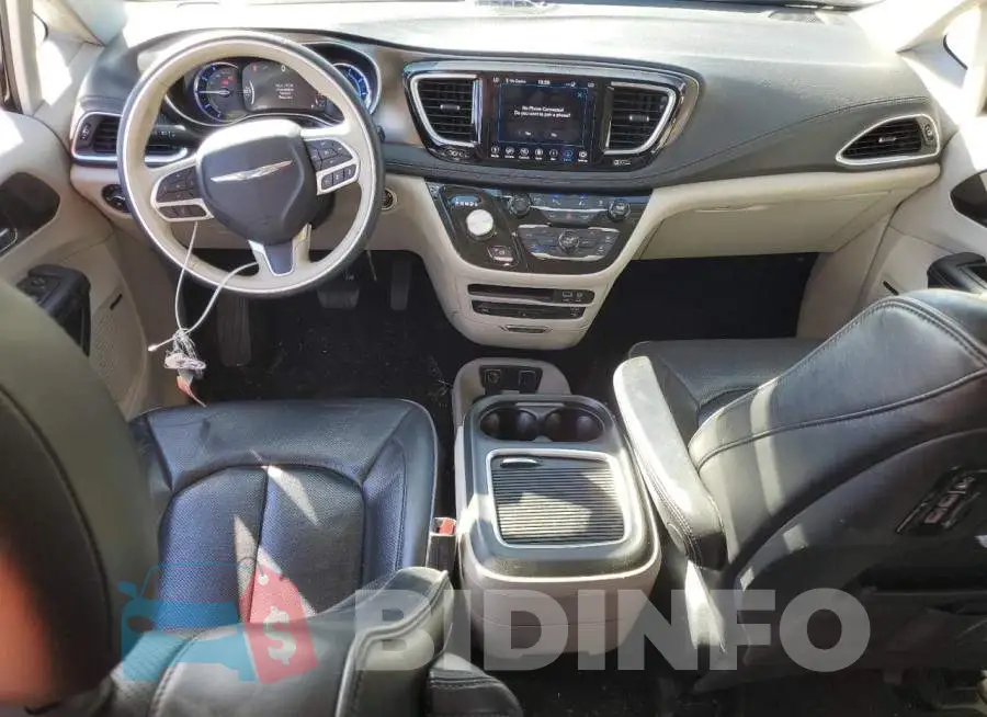 2C4RC1N76JR212824 Photo# 8