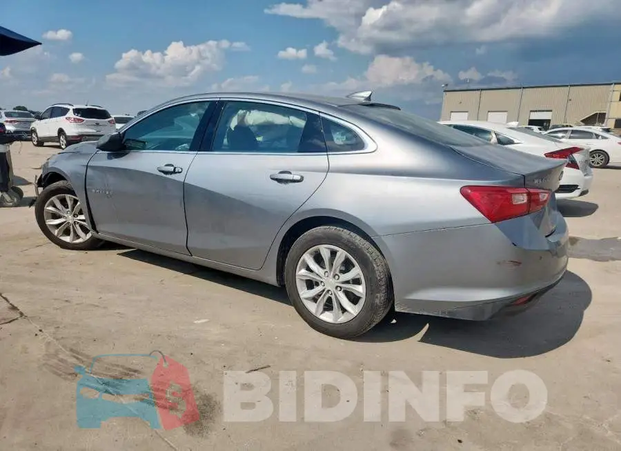 1G1ZD5ST2RF117050 Photo# 2
