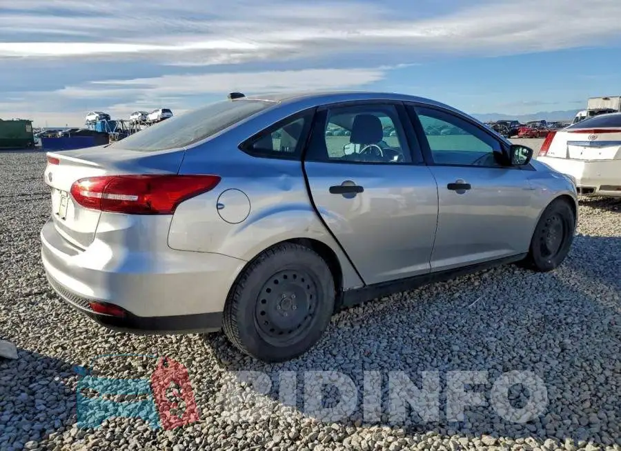 1FADP3E27JL271619 Photo# 3