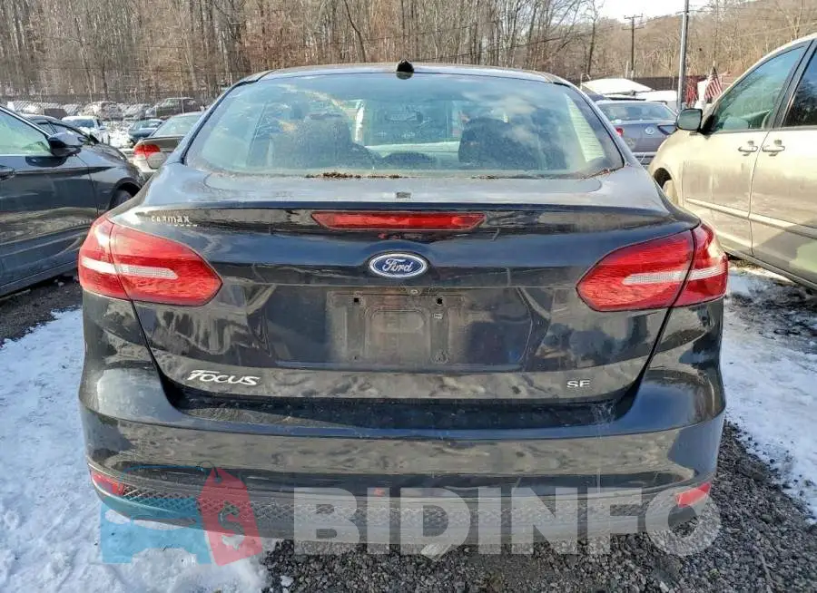 1FADP3F20GL396808 Photo# 6