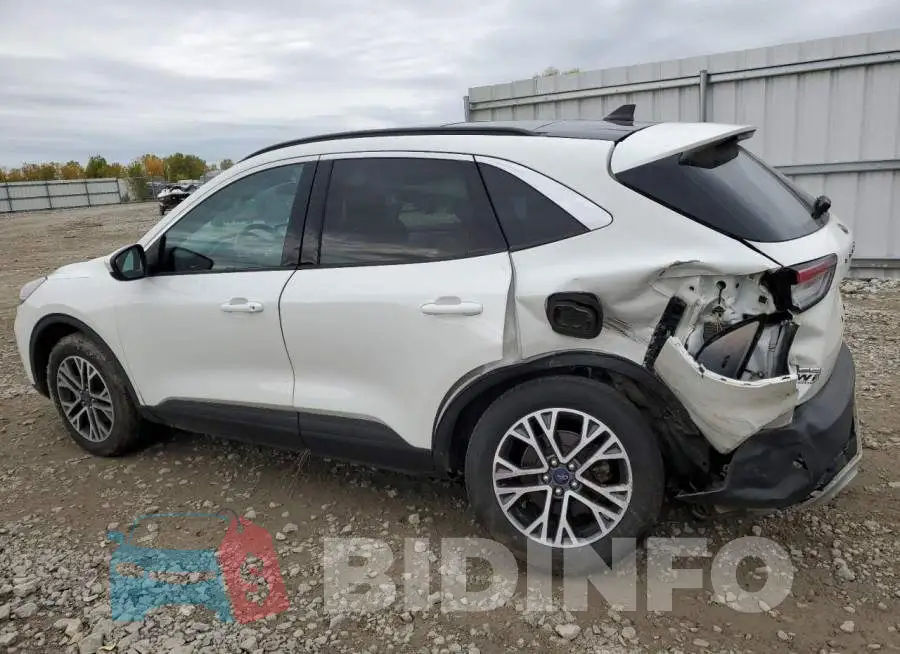 1FMCU9H60LUC63645 Photo# 2