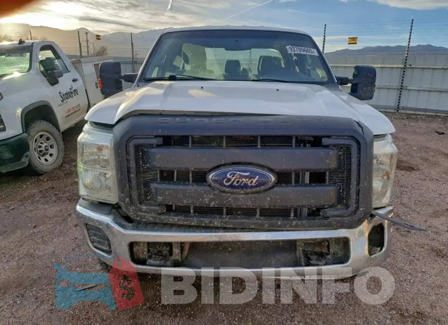 1FT7W2B65GEC46176 Photo# 5