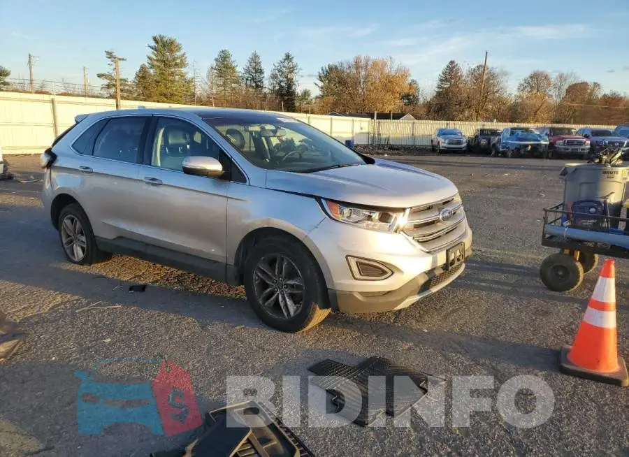 2FMPK4J91HBB14172 Photo# 4
