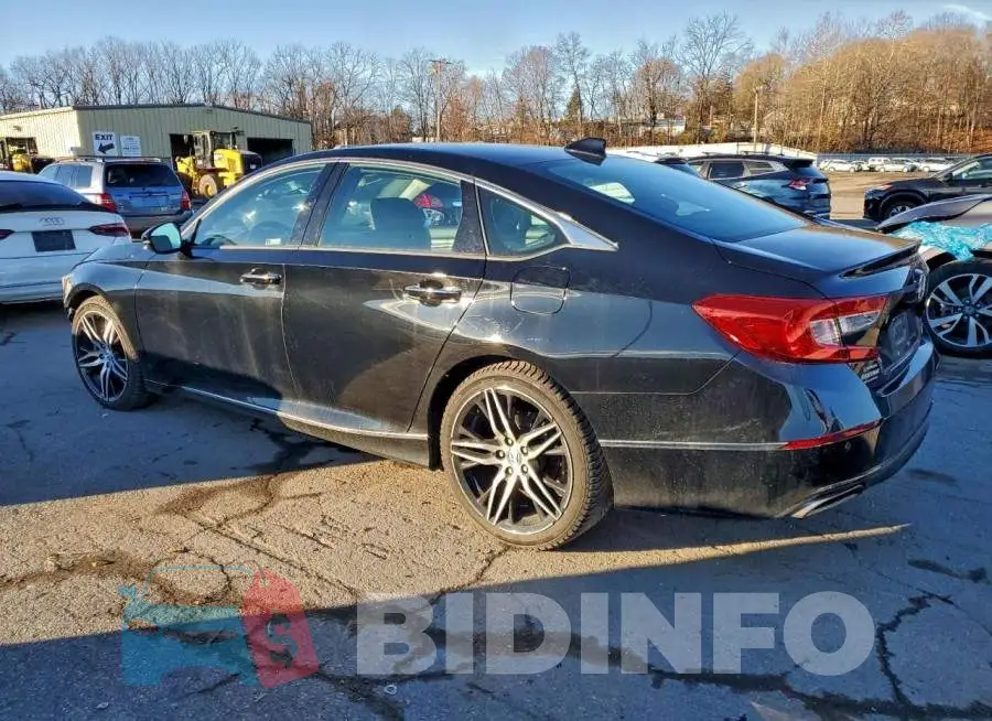 1HGCV2F95MA017801 Photo# 2