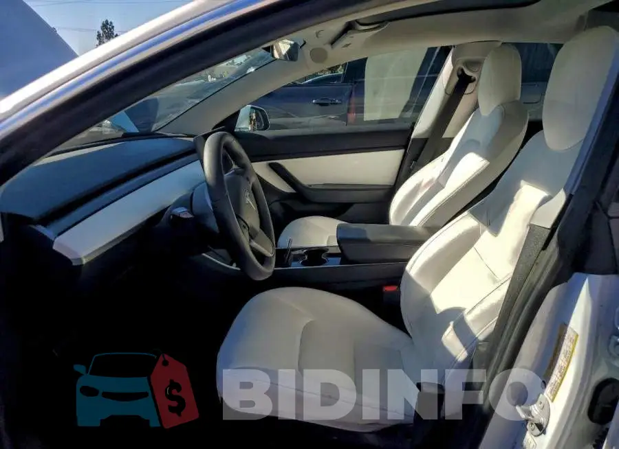 5YJ3E1EB3KF517716 Photo# 7