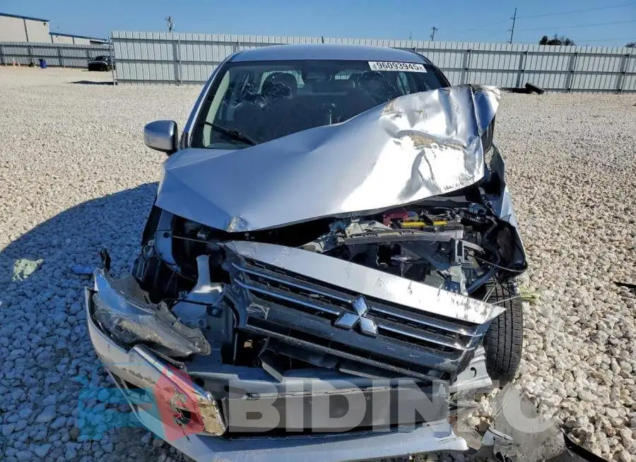 ML32FUFJ8RHF05884 Photo# 5