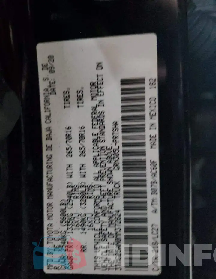 3TMCZ5AN0MM372824 Photo# 13