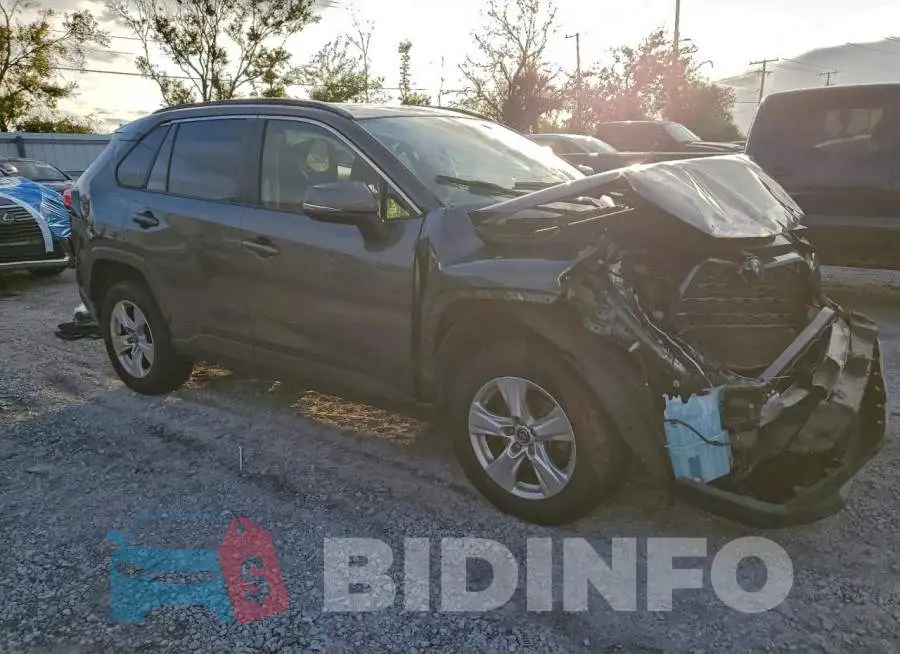 JTMW1RFVXKD516196 Photo# 4