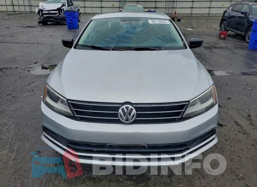 3VW267AJ5GM271292 Photo# 5