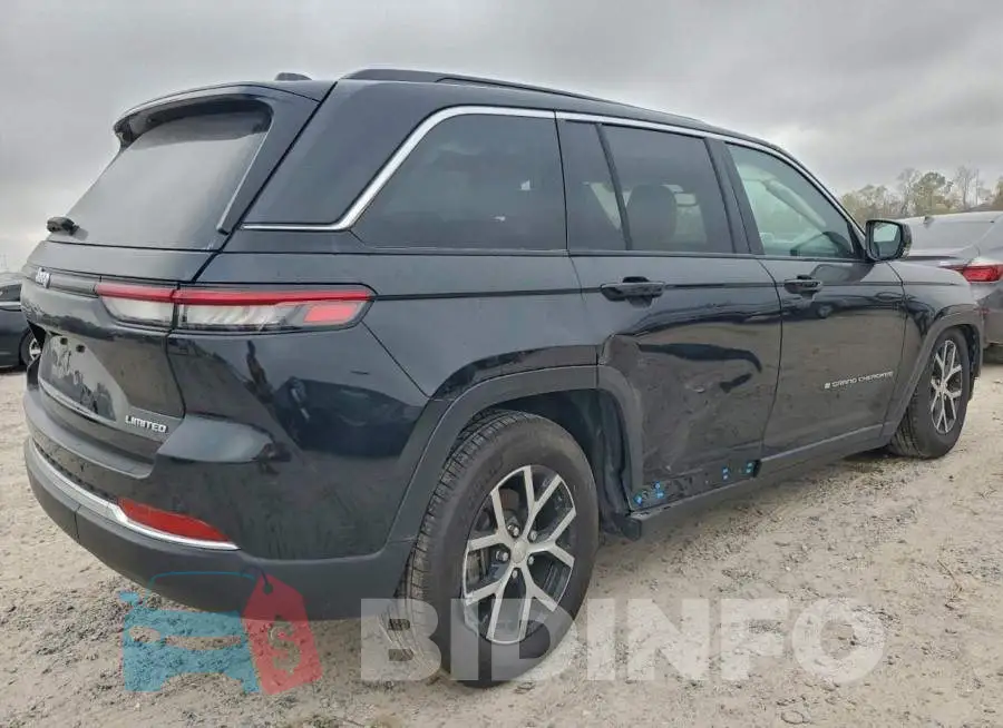 1C4RJGBG3RC158318 Photo# 3