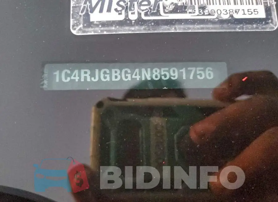 1C4RJGBG4N8591756 Photo# 14