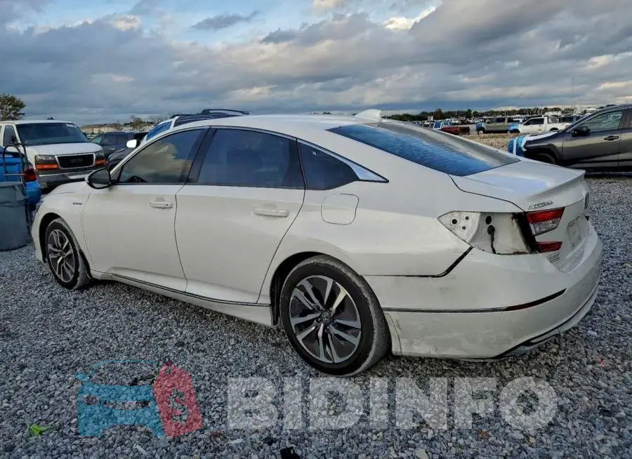 1HGCV3F45MA000622 Photo# 2