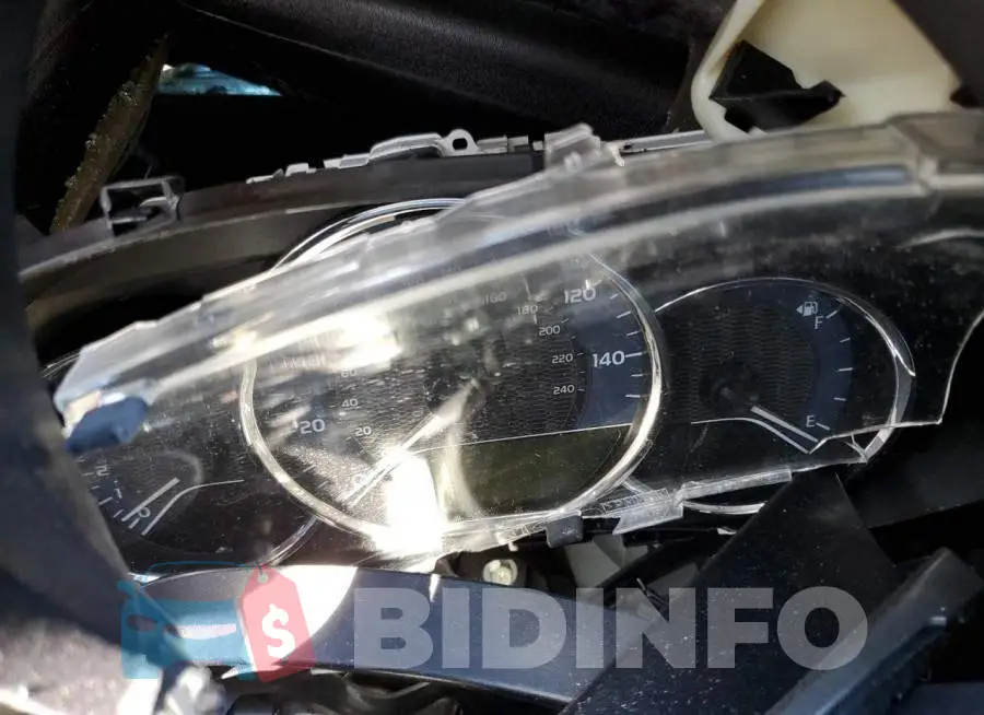 2T1BURHE6GC531642 Photo# 9