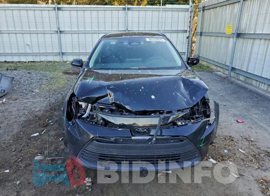 5YFB4MDE8RP130184 Photo# 5