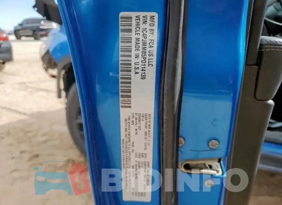 1C4PJMMB5PD114139 Photo# 13