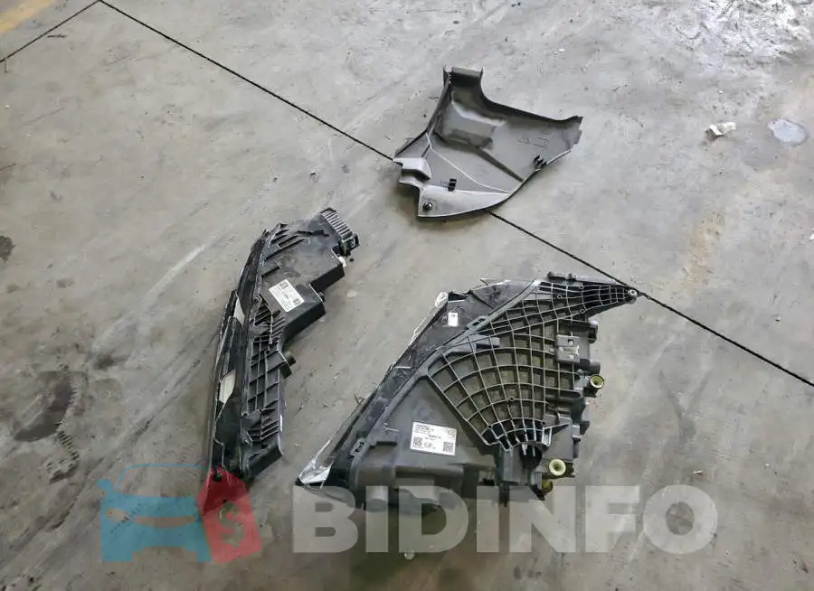 WBA23EH06RCR14456 Photo# 12