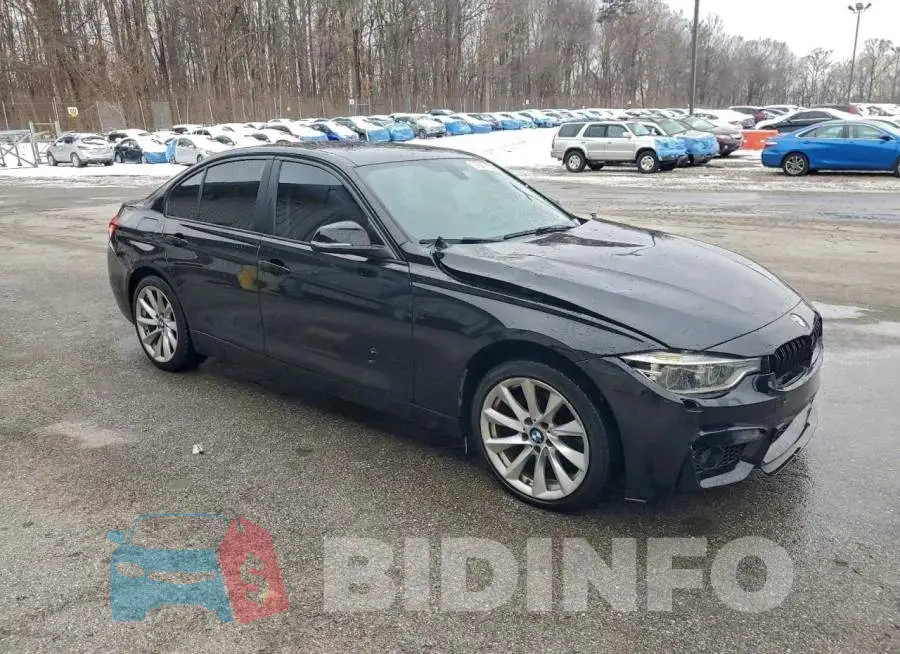 WBA8E1G53JNU91855 Photo# 4