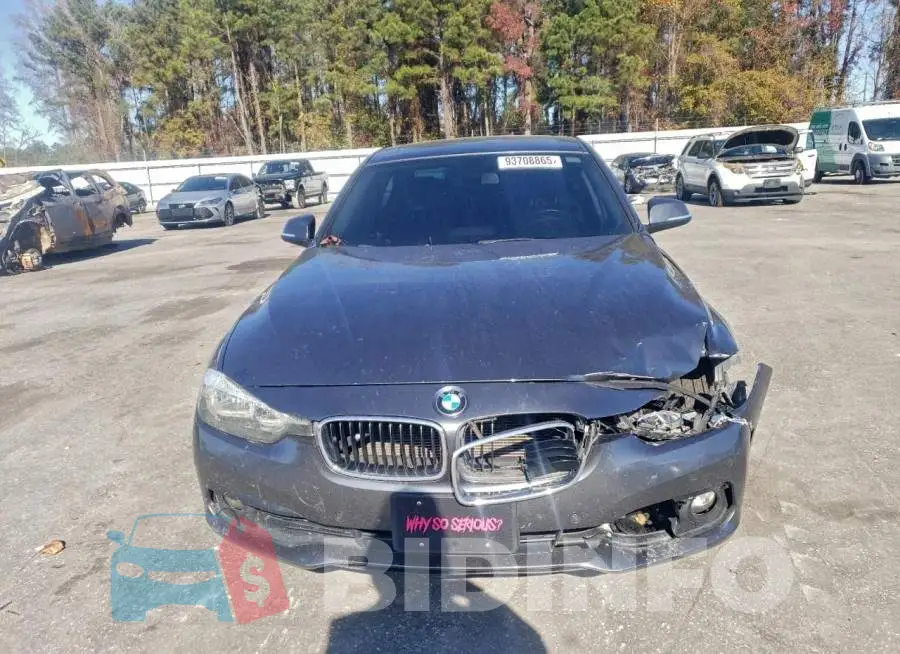 WBA8E5G5XGNT41662 Photo# 5