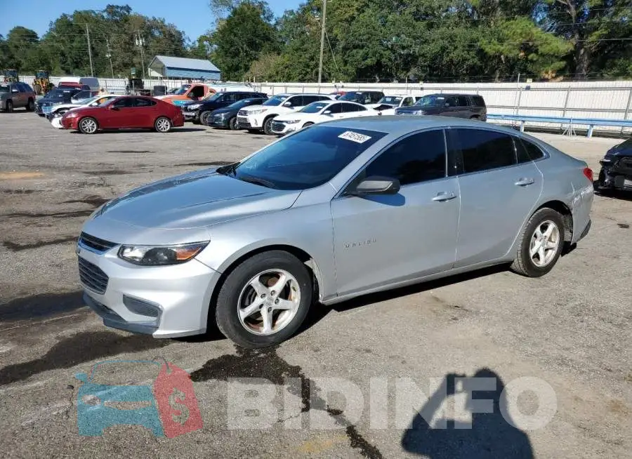 1G1ZB5ST1HF142882 Photo# 1