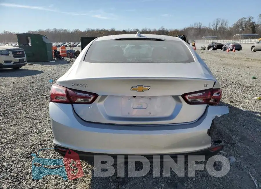 1G1ZD5ST8NF140701 Photo# 6