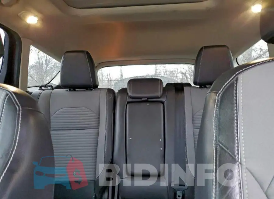1FMCU0GD8HUD51569 Photo# 10