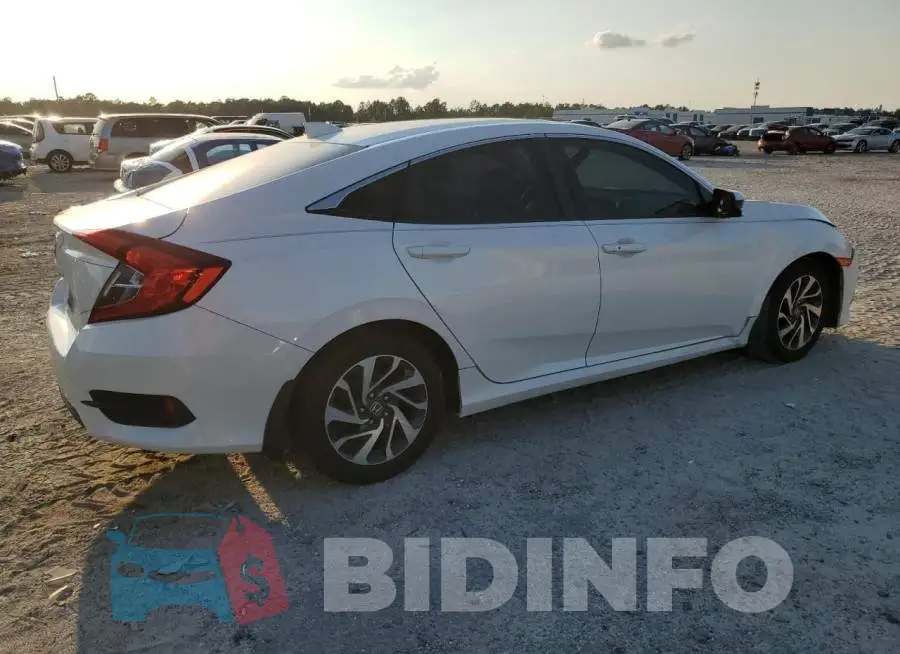 19XFC2F85HE061955 Photo# 3