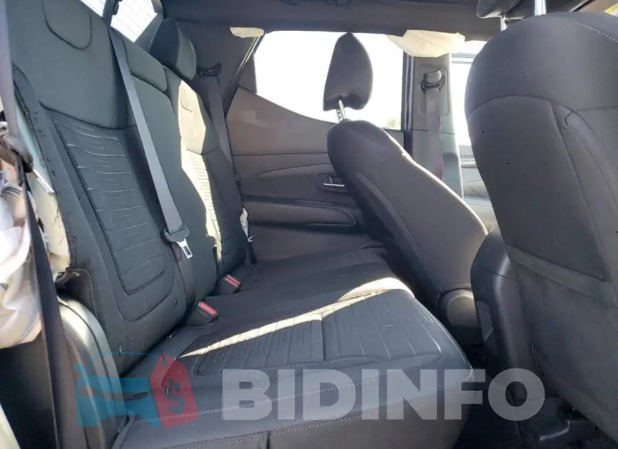 5NTJCDDE8RH121112 Photo# 11