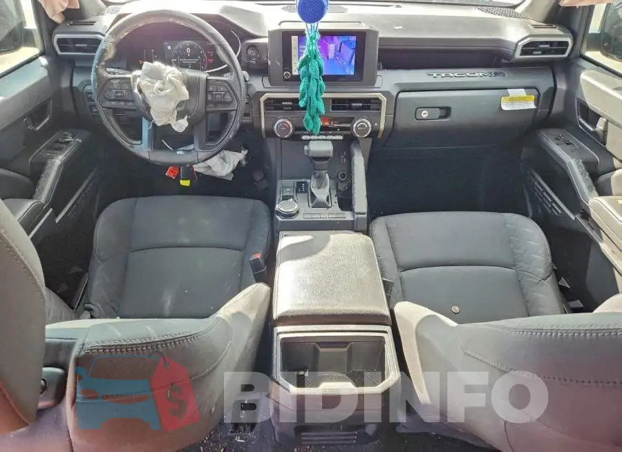3TYLD5KN9ST018282 Photo# 8