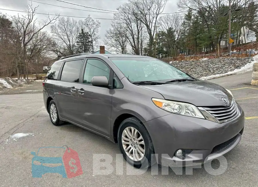 5TDYK3DC2GS708275 Photo# 4