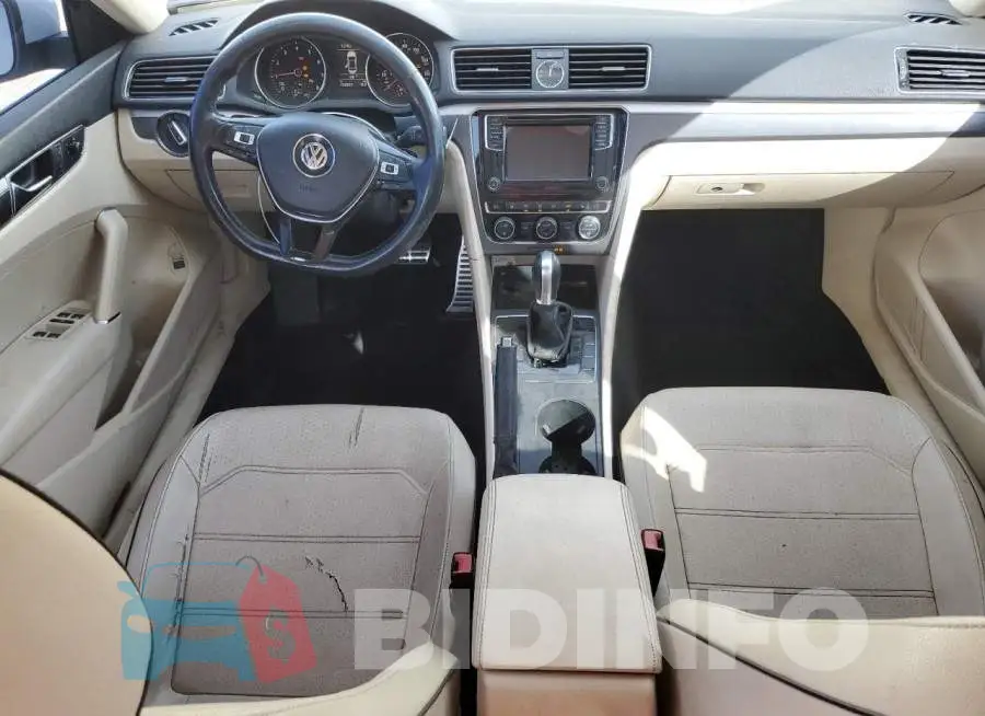 1VWDT7A38HC048704 Photo# 8