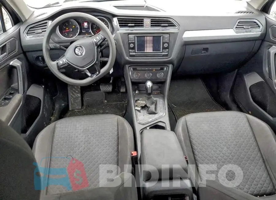3VV1B7AX7KM163927 Photo# 8