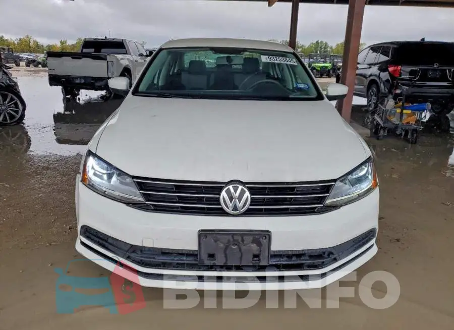 3VW2B7AJ2HM340971 Photo# 5