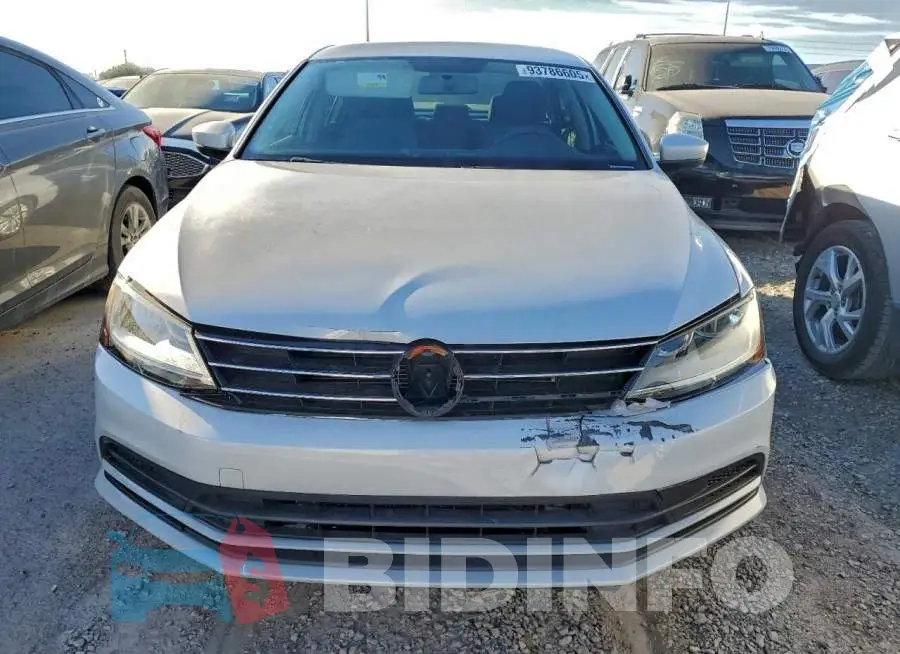 3VW2B7AJ8HM381315 Photo# 5