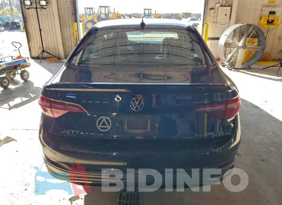 3VW7M7BU8PM021436 Photo# 6